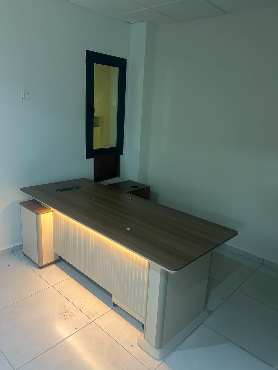 Bureau Ministre Laqué